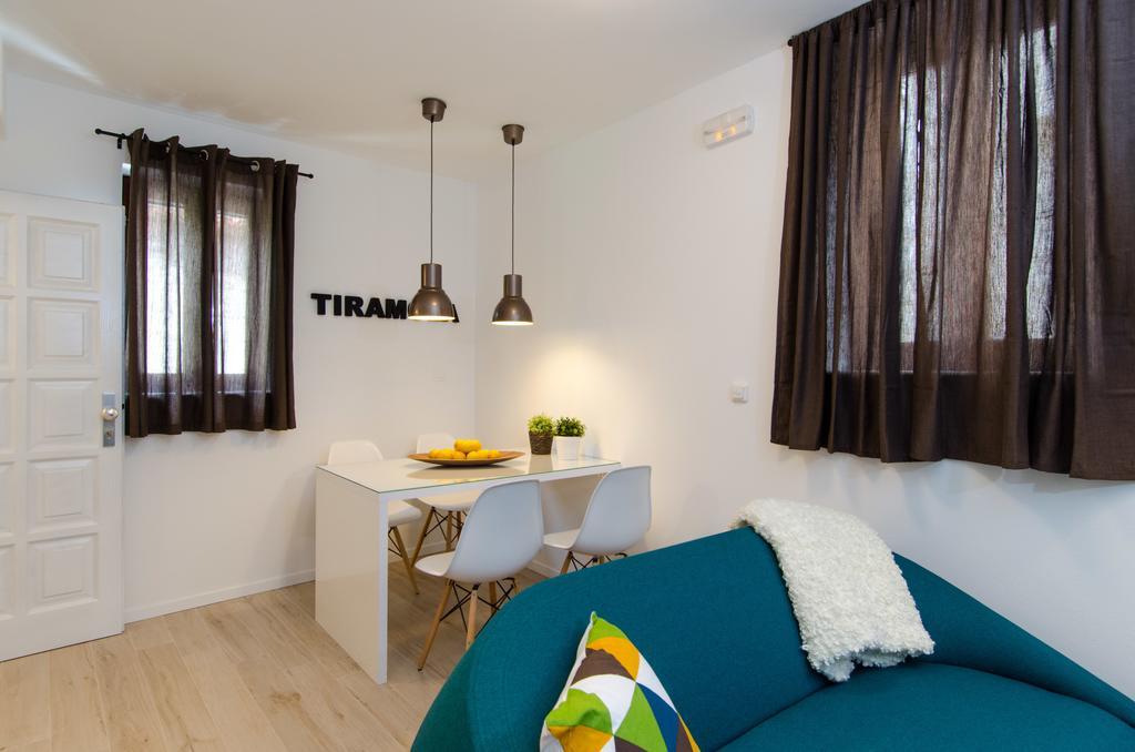 Apartments & Rooms Tiramola - Old Town Trogir Bilik gambar