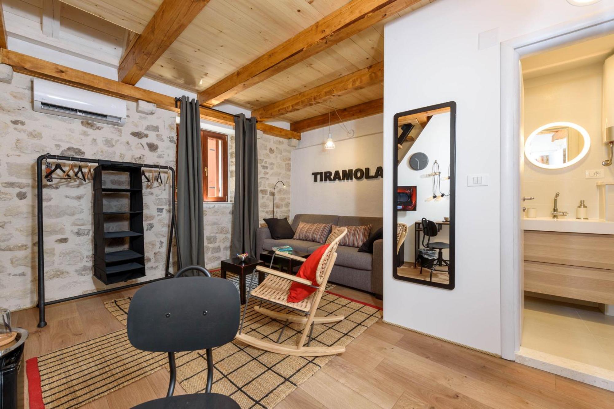 Apartments & Rooms Tiramola - Old Town Trogir Bilik gambar