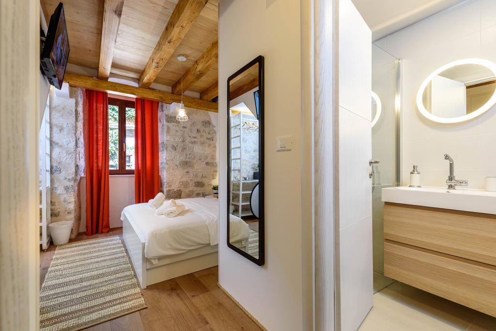 Apartments & Rooms Tiramola - Old Town Trogir Luaran gambar
