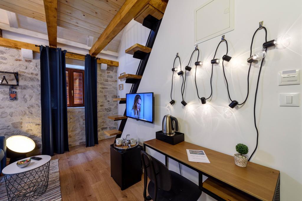 Apartments & Rooms Tiramola - Old Town Trogir Luaran gambar