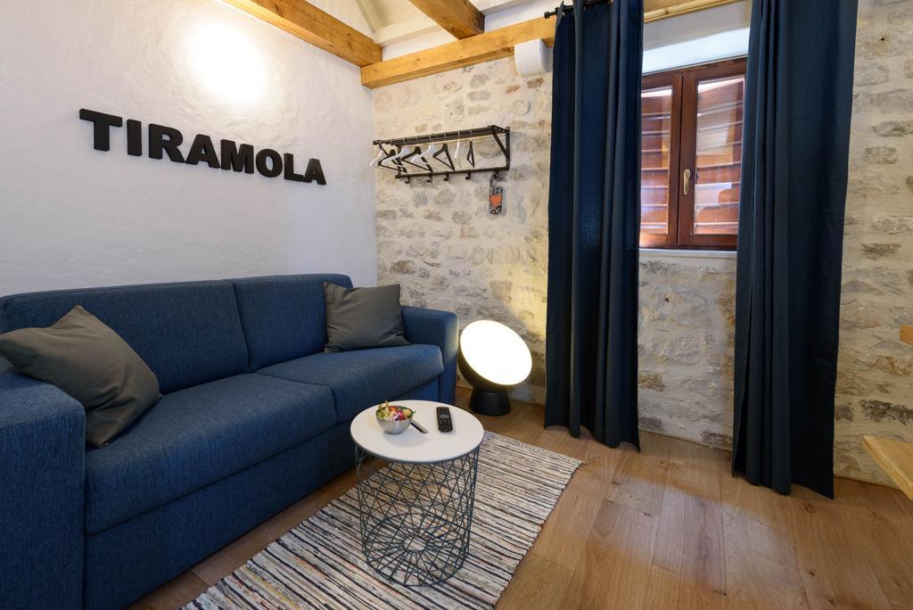 Apartments & Rooms Tiramola - Old Town Trogir Luaran gambar
