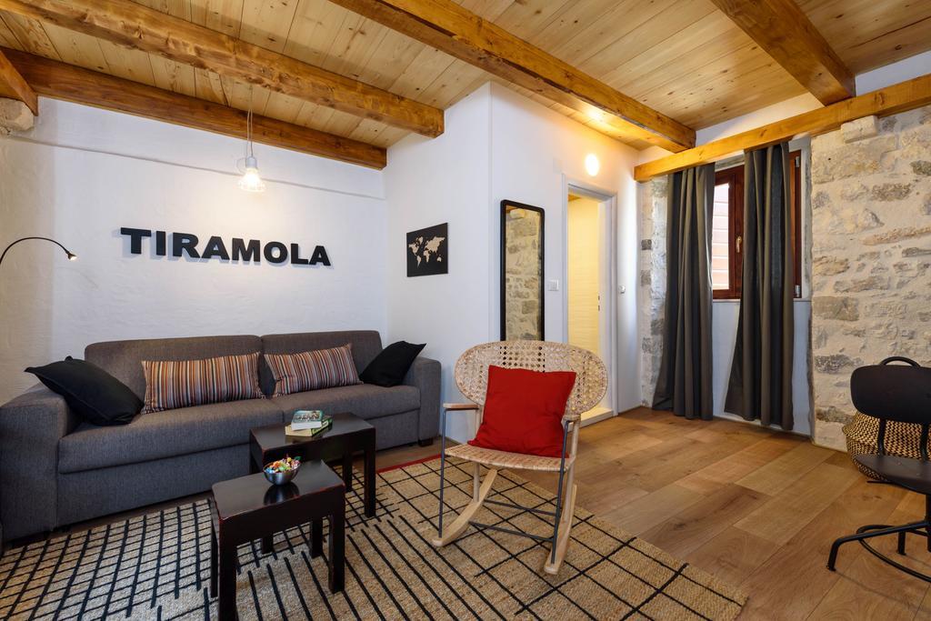 Apartments & Rooms Tiramola - Old Town Trogir Luaran gambar
