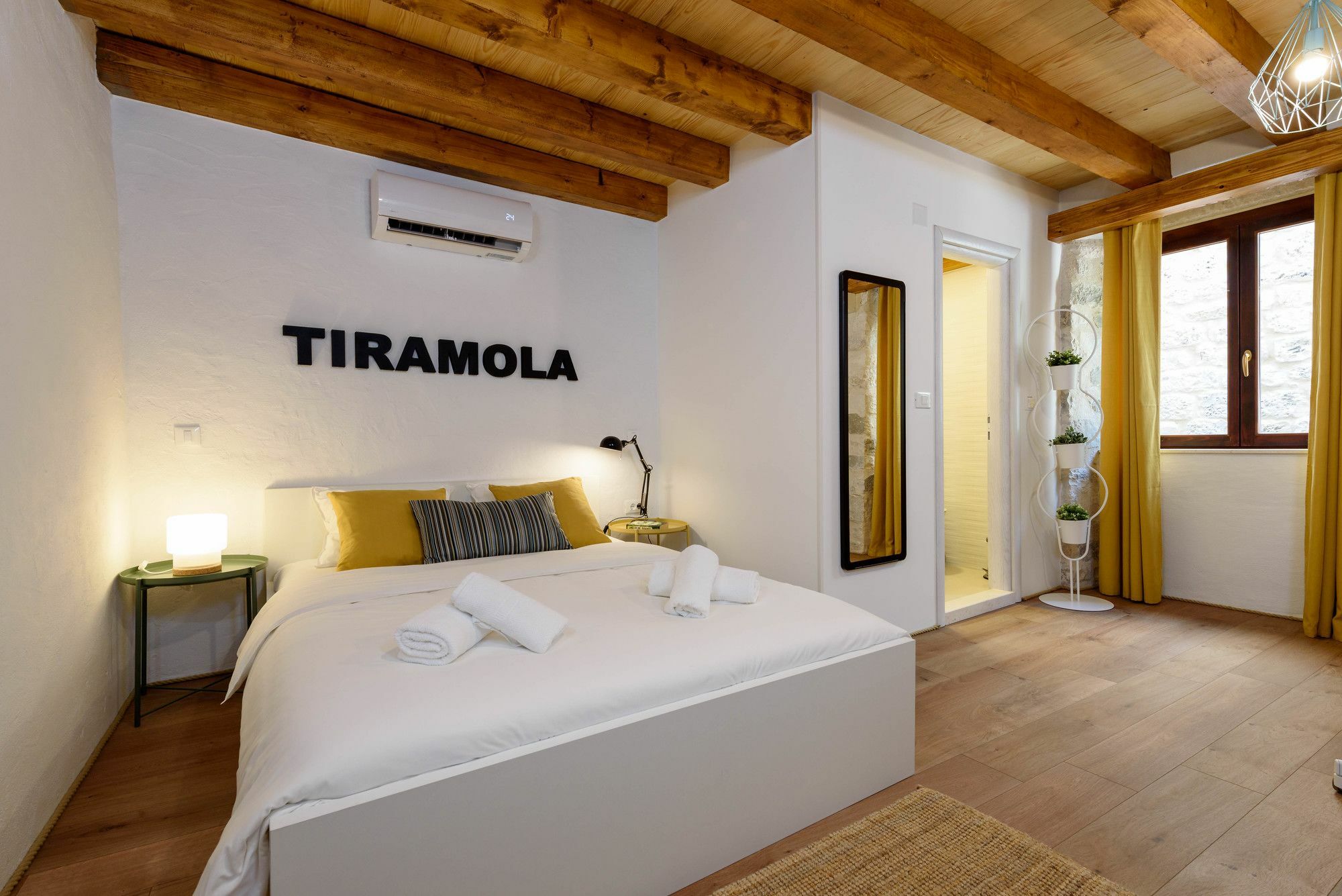 Apartments & Rooms Tiramola - Old Town Trogir Luaran gambar